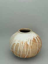 Charger l'image dans la galerie, Moon Jar
